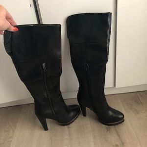 NWOT Black Knee High Boots size 6